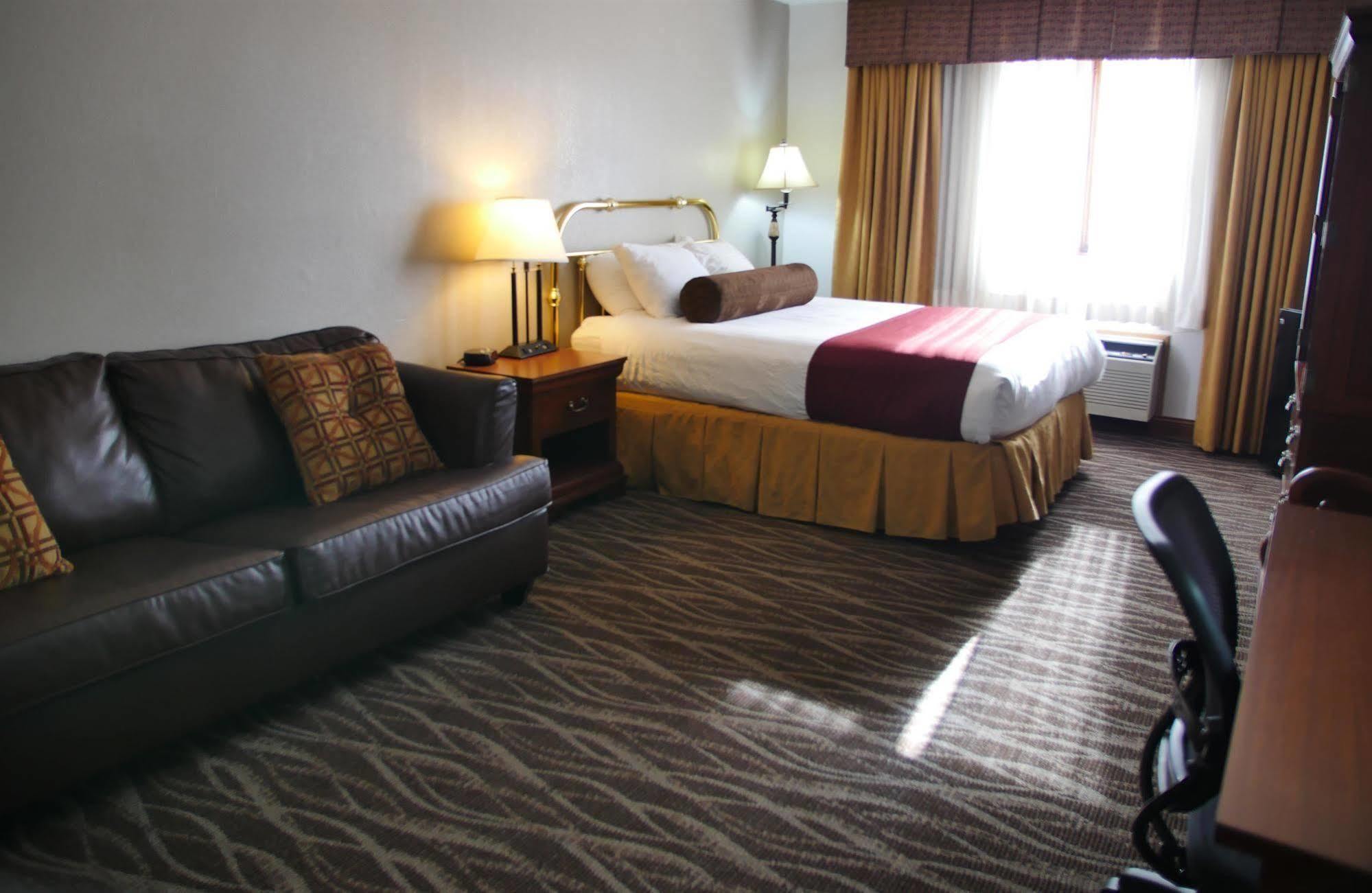 ชัวร์สเตย์ พลัส โฮเต็ล โอมาฮา เซาท์ บาย เบสต์ เวสเทิร์น Hotel เบลวู ภายนอก รูปภาพ